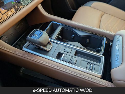 New 2025 Nissan Pathfinder Platinum w/ Cargo Package image 16