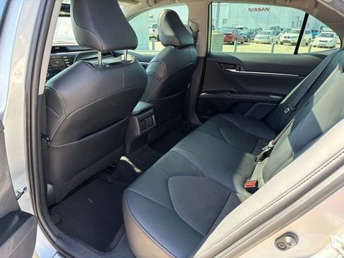 Used 2020 Toyota Camry XSE FWD image 23