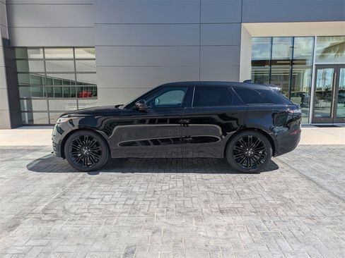 New 2026 Land Rover Range Rover Velar Dynamic SE image 7