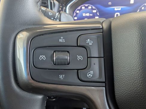 Used 2023 Chevrolet Silverado 1500 ZR2 w/ Technology Package image 16