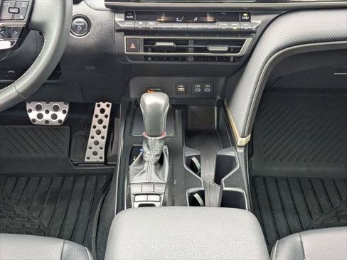 Certified 2025 Toyota Camry SE FWD image 19