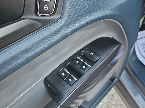 Used 2025 Ford Maverick XL w/ Equipment Group 102A image 21