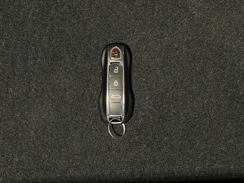 Used 2020 Porsche 911 Carrera S RWD image 37