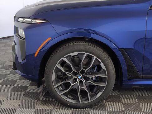New 2026 BMW X7 M60i image 9
