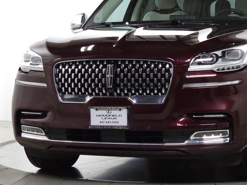 Used 2021 Lincoln Aviator Black Label AWD/4WD image 3