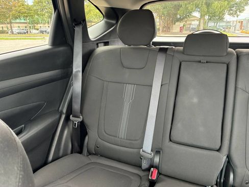 Used 2026 Hyundai Tucson SEL FWD image 36
