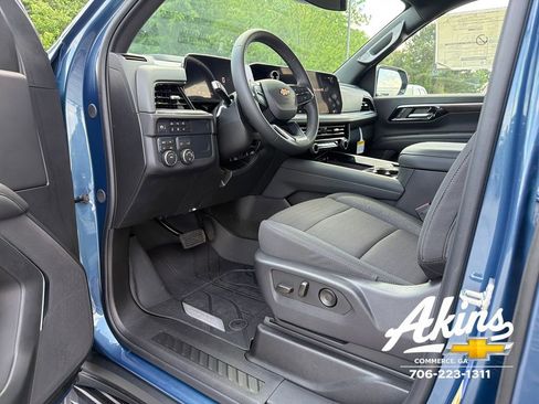 New 2025 Chevrolet Tahoe LS w/ LPO, Dark Essentials Package AWD/4WD image 13
