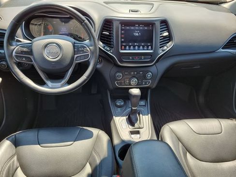 Used 2021 Jeep Cherokee Latitude Lux w/ Comfort/Convenience Group AWD/4WD image 20