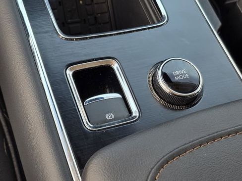 Used 2025 Lincoln Aviator Reserve w/ Luxury Package image 24