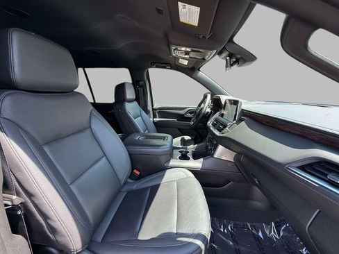 Used 2023 Chevrolet Tahoe LT w/ Luxury Package AWD/4WD image 16