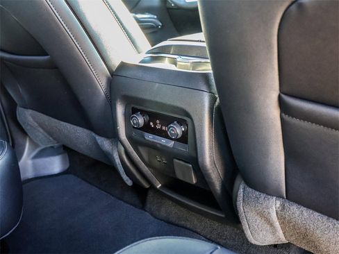 Used 2026 Chevrolet Traverse LT w/ Enhanced Driving Package image 24