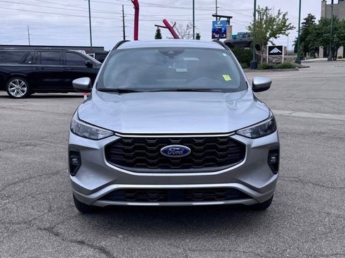 Used 2023 Ford Escape ST-Line Select w/ Tech Pack #1 AWD/4WD image 12