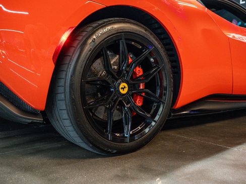 Used 2023 Ferrari 296 GTB RWD image 14