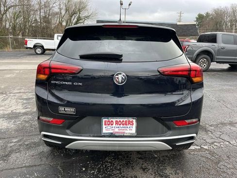 Used 2021 Buick Encore GX Preferred w/ Cold Weather Comfort Package image 4