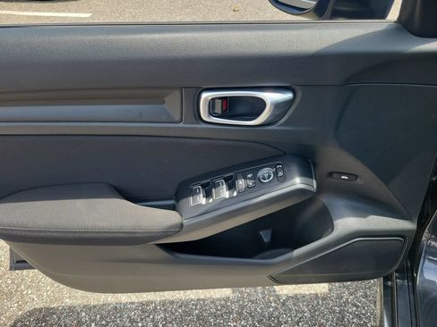 Used 2025 Honda Civic Sport image 12