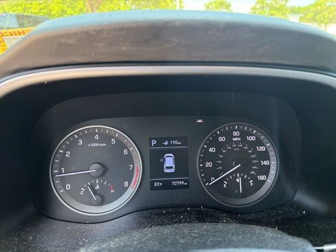 Used 2019 Hyundai Tucson SE image 18