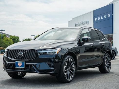 New 2026 Volvo XC60 T8 Ultra w/ Protection Package Premier AWD/4WD image 3