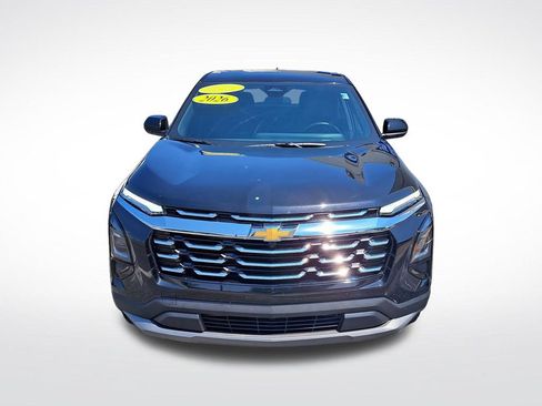 Used 2026 Chevrolet Equinox LT w/ Convenience Package II FWD image 3