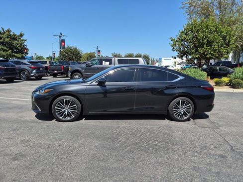 Used 2025 Lexus ES 350 w/ Premium Package FWD image 9