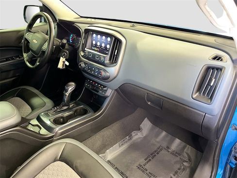 Used 2022 Chevrolet Colorado Z71 image 28