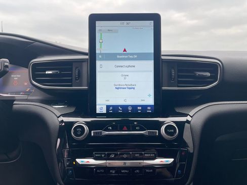 Used 2023 Ford Explorer ST w/ Equipment Group 401A image 9