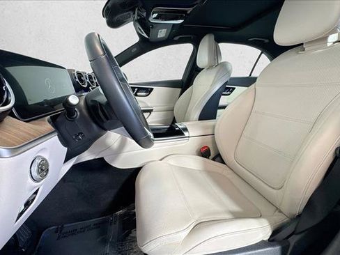 Used 2024 Mercedes-Benz C 300 Sedan image 19