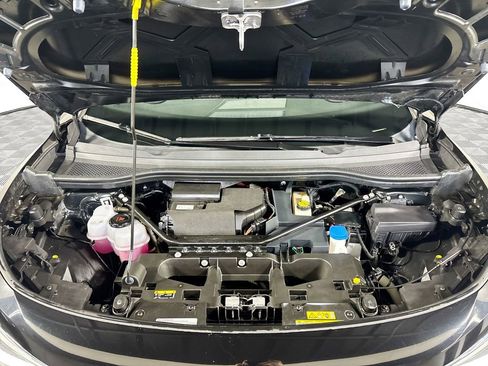 Certified 2021 Volkswagen ID.4 Pro S w/ Gradient Package image 24