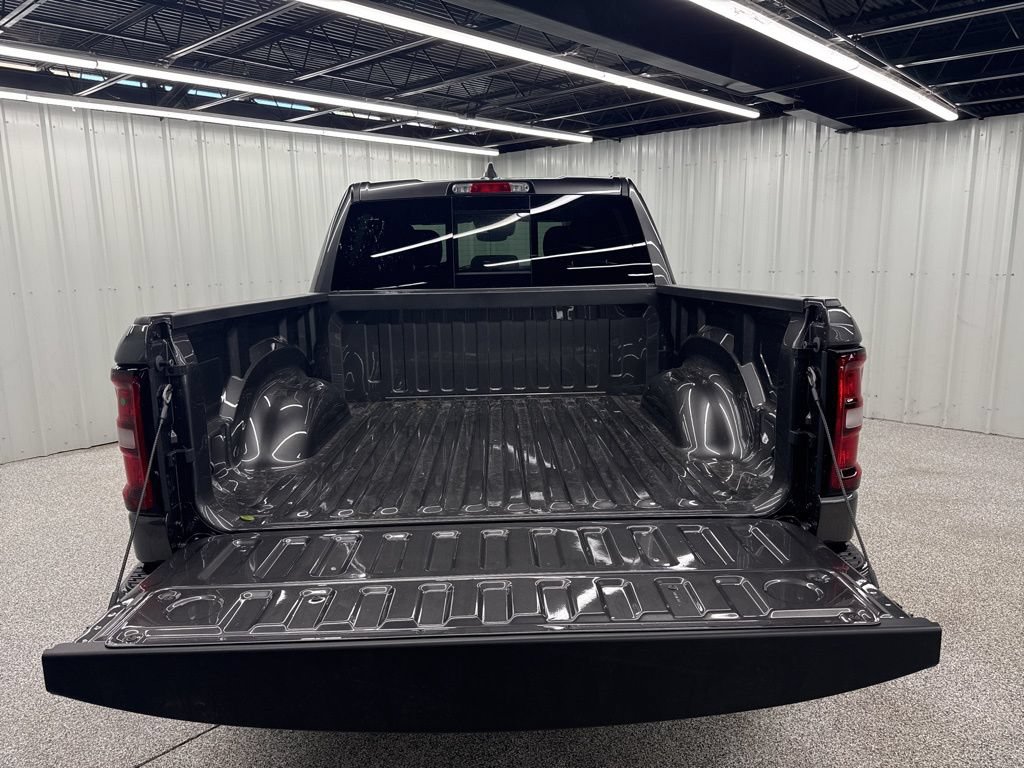 New 2026 RAM 1500 Lone Star AWD/4WD image 9