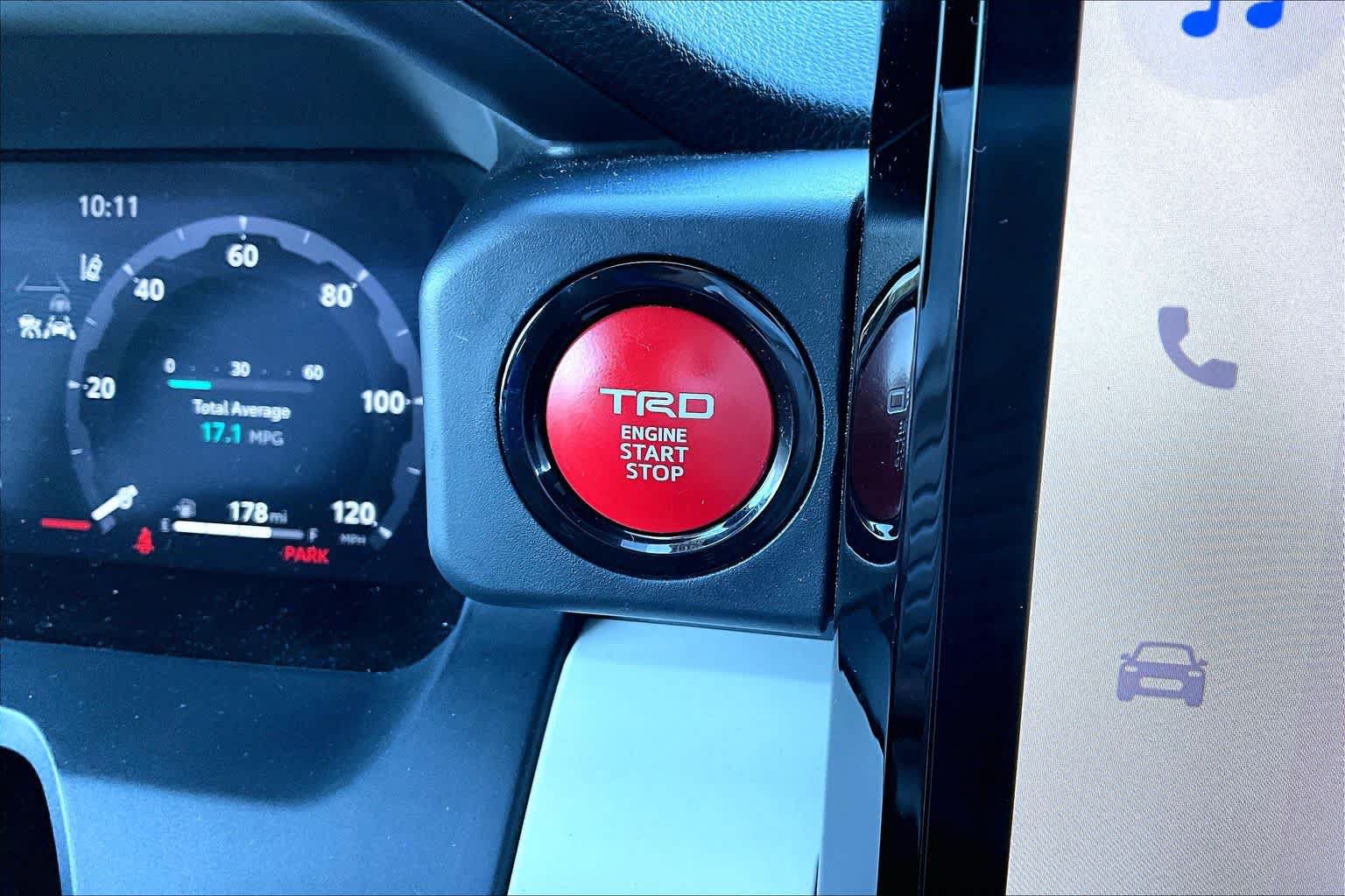 Certified 2024 Toyota Tacoma TRD Sport w/ TRD Sport Upgrade Package AWD/4WD image 33