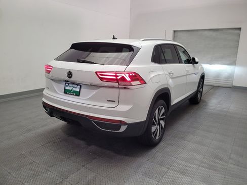Used 2022 Volkswagen Atlas Cross Sport SE w/ Panoramic Sunroof Package AWD/4WD image 9