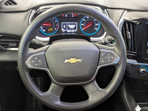 Used 2018 Chevrolet Traverse LS w/ LPO, Cargo Package image 4