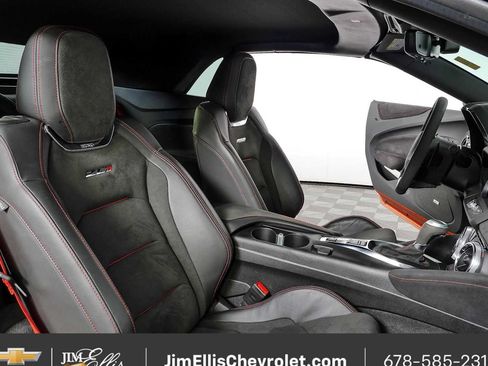 Used 2023 Chevrolet Camaro ZL1 RWD image 21