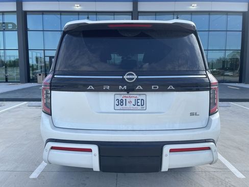 Used 2025 Nissan Armada SL w/ Captain's Chari Seat Package image 7
