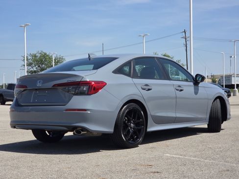 Used 2024 Honda Civic Sport image 15
