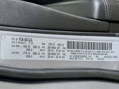 Used 2019 Dodge Durango GT image 23