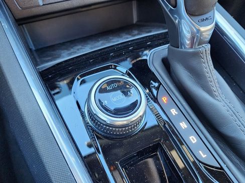 New 2026 GMC Canyon Elevation w/ Convenience Package image 32