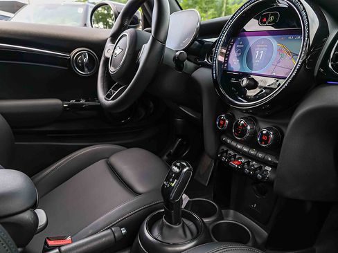 Used 2024 MINI Cooper S FWD image 27
