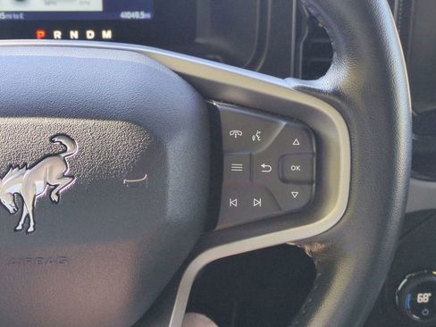 Used 2021 Ford Bronco Badlands image 26