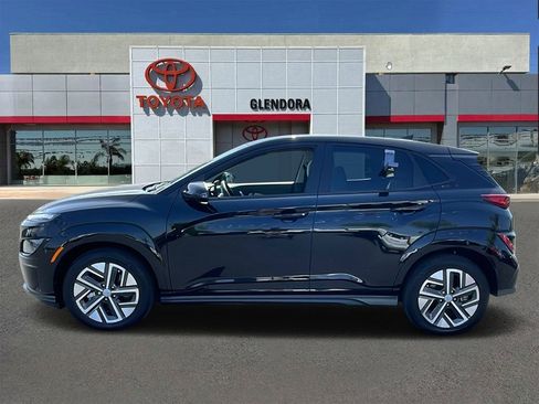 Used 2023 Hyundai Kona SEL w/ Cargo Package FWD image 6