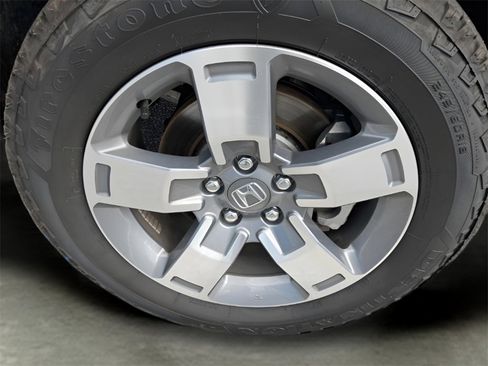 Certified 2025 Honda Ridgeline RTL image 14