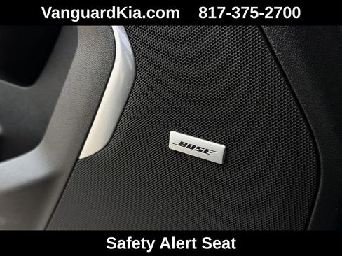 Used 2022 GMC Yukon AT4 AWD/4WD image 31