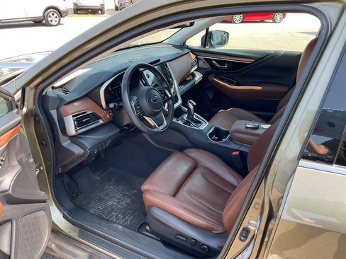 Used 2020 Subaru Outback Touring w/ Popular Package #2 AWD/4WD image 15