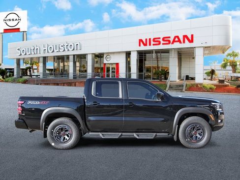 New 2026 Nissan Frontier PRO-4X w/ Pro-4x Convenience Package image 5