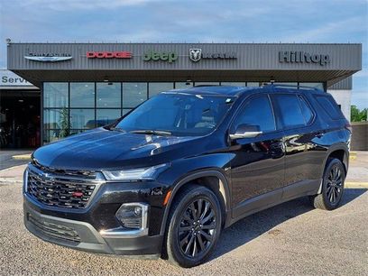 Used 2023 Chevrolet Traverse RS