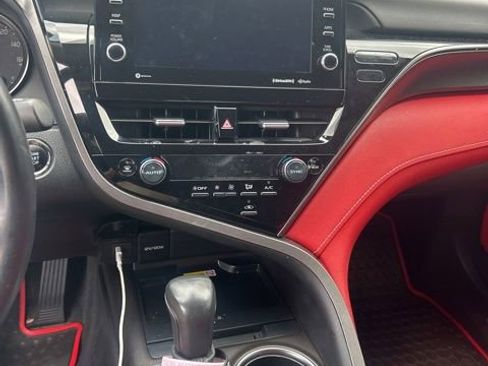Used 2023 Toyota Camry XSE FWD image 11