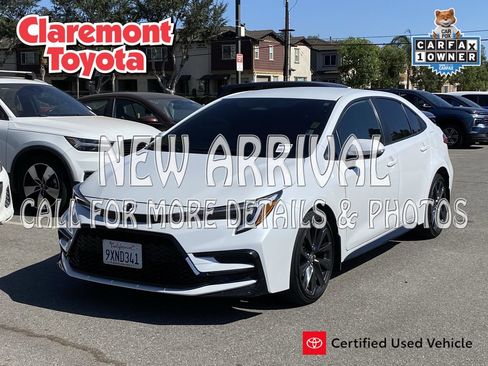 Certified 2026 Toyota Corolla SE w/ SE Package FWD image 1