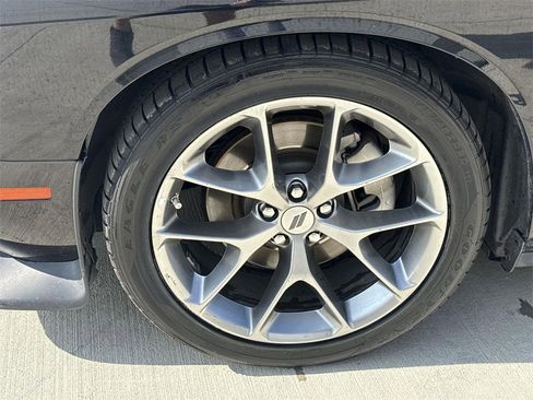 Used 2023 Dodge Challenger GT image 28