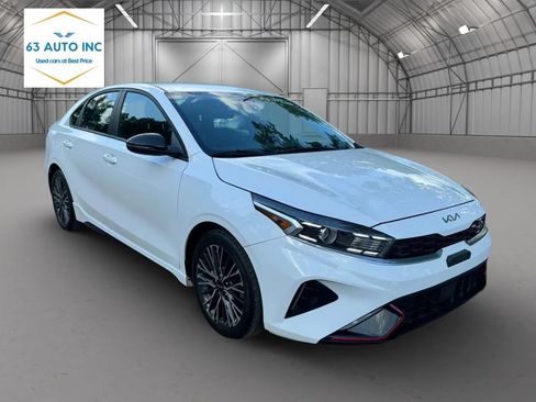Used 2023 Kia Forte GT-Line w/ GT-Line Technology Package FWD image 7