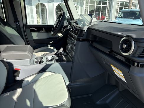 New 2025 INEOS Grenadier Fieldmaster Edition image 32