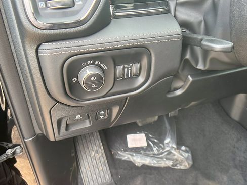 New 2026 RAM 1500 Limited image 23
